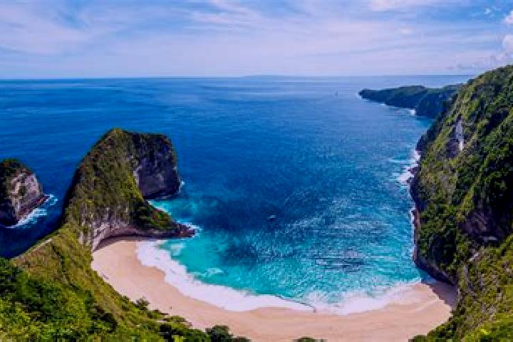 Ruby, 31 — Escort in Puukau, Indonesia