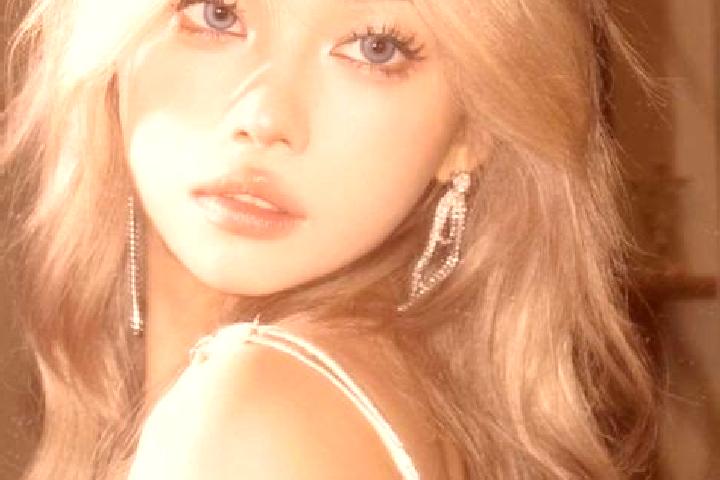 Ruby, 32, a blonde blue-eyed asian companion based in Perevalne. Offering Striptease, Domination, Tantra. Available for incall and outcall, day and evening d...