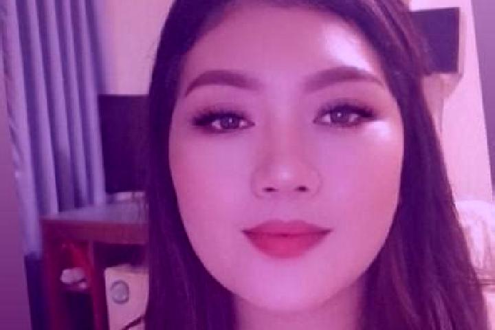 Ruby, 32, a brunette dark-eyed asian companion based in Bijolia. Offering Duos, Couples, CIM. Available for incall and outcall, overnight bookings available.