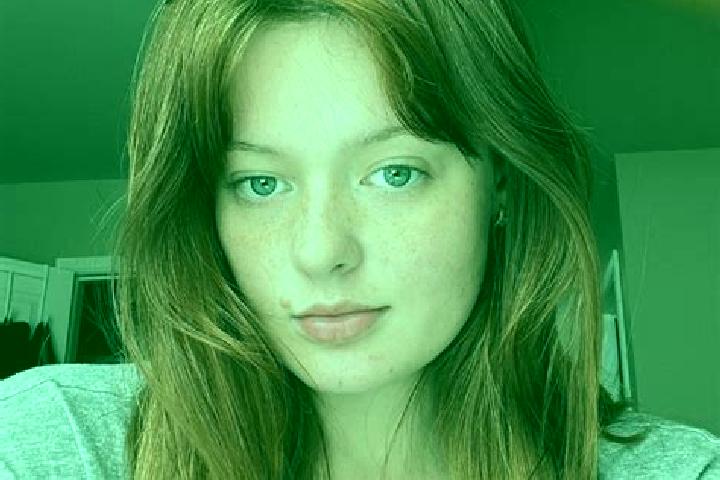 Ruby, 32, a red brown-eyed latina companion based in Malves-en-Minervois. Offering Overnight, Erotic Massage, BDSM, Roleplay. Available for incall and outcal...