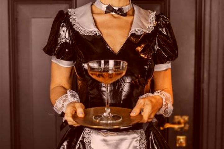 Ruby, 32, a red brown-eyed middle eastern companion based in Sohodor. Offering Prostate Massage, Deep French Kissing, Fetish, GFE, BDSM. Available for incall...