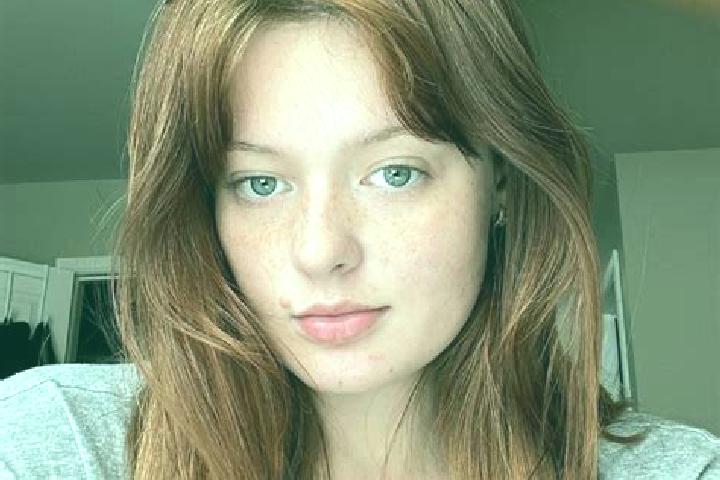 Ruby, 32, a red grey-eyed mixed companion based in Los Arroyos. Offering Couples, OWO, Striptease, GFE. Available for incall and outcall, overnight bookings ...