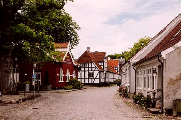 Ruby, 32 — Escort in Mariager, Denmark