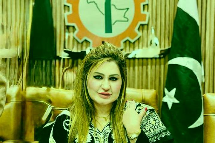 Ruby, 32 — Escort in Model Town, Pakistan