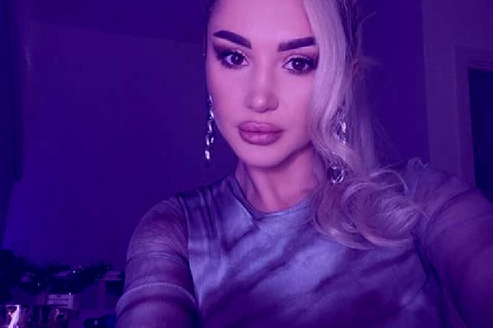 Ruby, 33, a blonde amber-eyed indian companion based in Camino al Tagliamento. Offering Couples, Erotic Massage, Party Girl. Available for incall and outcall...