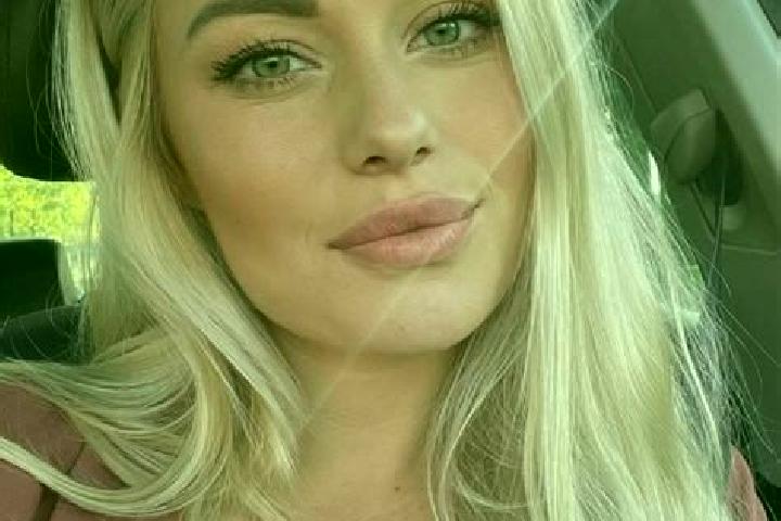 Ruby, 33, a blonde hazel-eyed middle eastern companion based in Gora. Offering Couples, Overnight, Travel Companion. Available for incall and outcall, overni...
