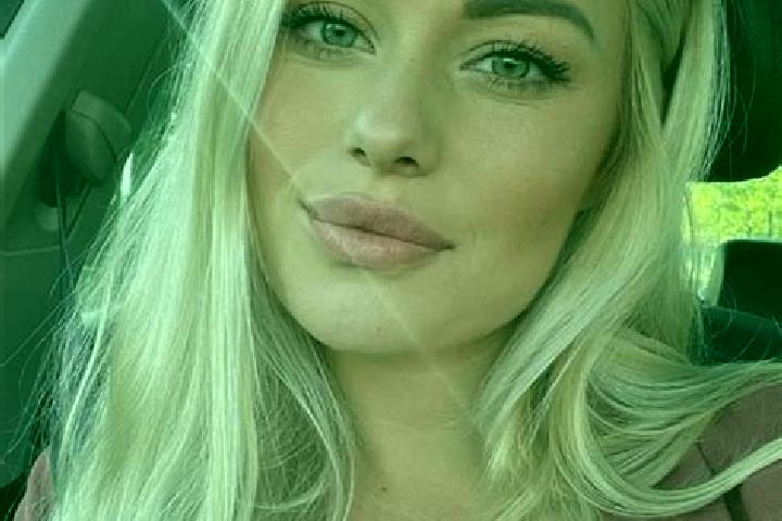 Ruby, 33, a blonde hazel-eyed slavic companion based in Miranda de Azan. Offering Couples, Travel Companion, 69, GFE, CIM. Available for incall and outcall, ...