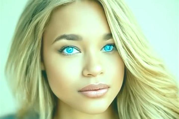 Ruby, 33, a dark blonde blue-eyed latina companion based in Poppenricht. Offering Girlfriend Experience, Roleplay, BDSM. Available for incall and outcall, da...