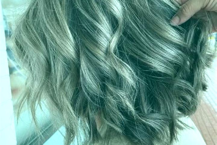 Ruby, 33, a dark blonde grey-eyed slavic companion based in Petrcane. Offering GFE, Prostate Massage, Striptease, Girlfriend Experience. Available for incall...