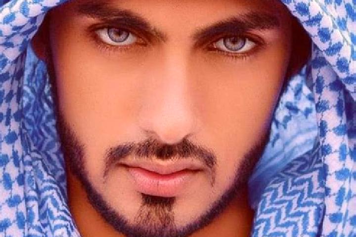 Ruby, 33, a red blue-eyed middle eastern companion based in Dollar. Offering Party Girl, A-Level, Erotic Massage, BDSM, Deep French Kissing. Available for in...