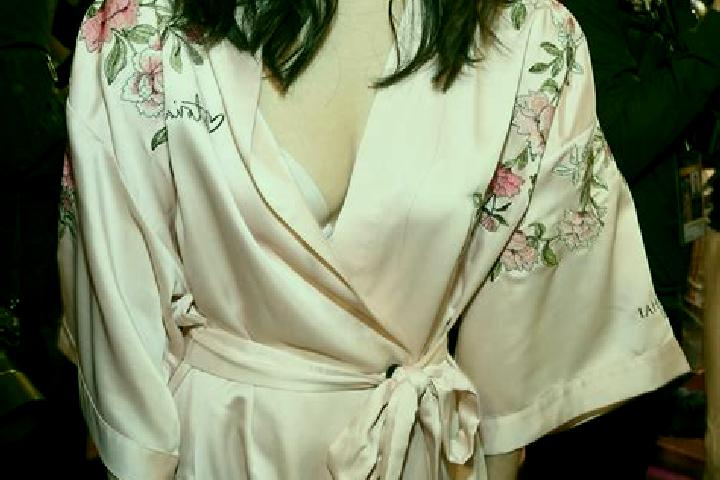Ruby, 33 — Escort in Lanxia, China