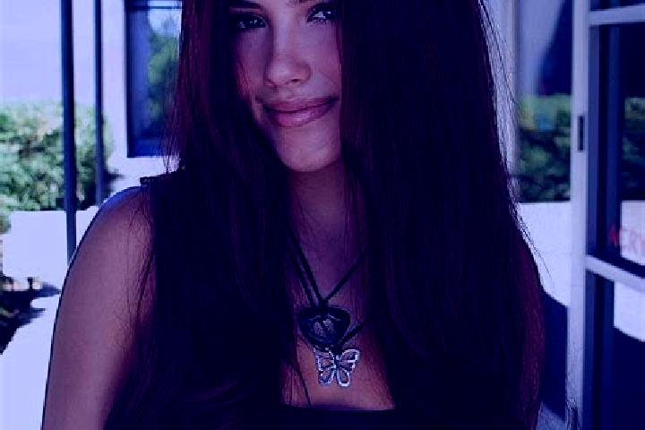 Ruby, 34, a auburn brown-eyed caribbean companion based in Winfarthing. Offering Deep French Kissing, Striptease, Party Girl. Available for incall and outcal...