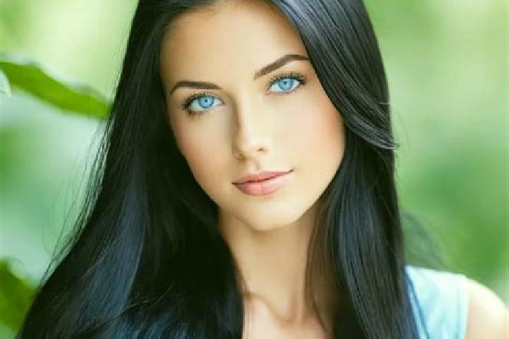 Ruby, 34, a black blue-eyed mediterranean companion based in El Coyote. Offering Tantra, Travel Companion, Domination, Dinner Date, CIM. Available for incall...