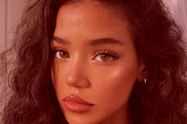 Ruby, 34, a black brown-eyed european companion based in Aydintepe. Offering Deep French Kissing, Party Girl, Couples. Available for incall and outcall, over...