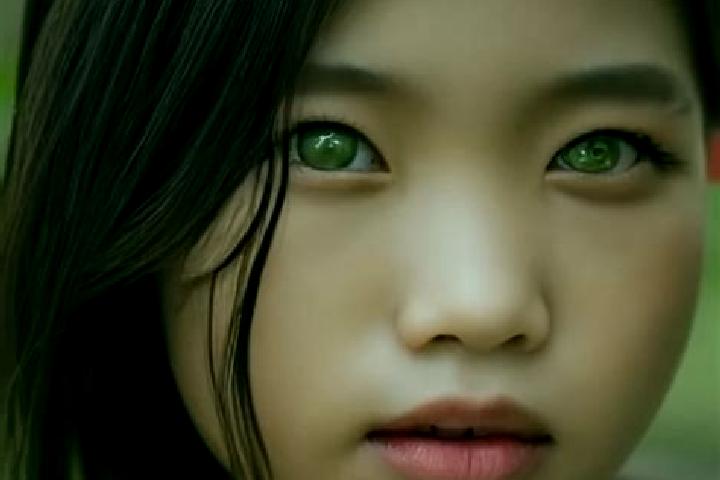Ruby, 34, a black green-eyed asian companion based in Longworth. Offering Fetish, Dinner Date. Available for incall and outcall, overnight bookings available.