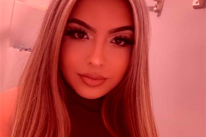 Ruby, 34, a blonde dark-eyed latina companion based in Corteconcepcion. Offering BDSM, Domination, Travel Companion. Available for incall and outcall, overni...