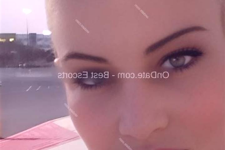 Ruby, 34 — Escort in Barrackville, United States