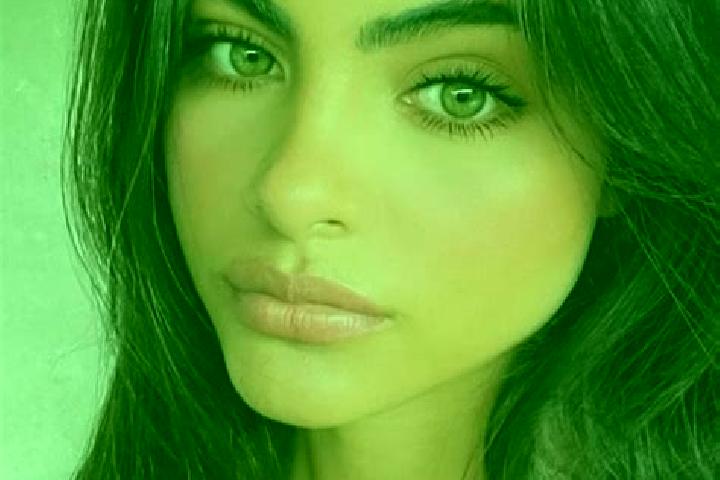 Ruby, 35, a brunette dark-eyed indian companion based in Ourouer-les-Bourdelins. Offering Domination, Prostate Massage, 69, Roleplay. Available for incall an...