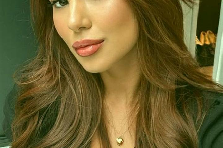 Ruby, 35, a chestnut dark-eyed asian companion based in Eddystone. Offering Overnight, Couples, Duos. Available for incall and outcall, day and evening dates.