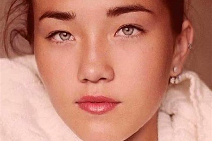 Ruby, 35, a red grey-eyed caucasian companion based in Fenerkoey. Offering Duos, Overnight. Available for incall and outcall, overnight bookings available.