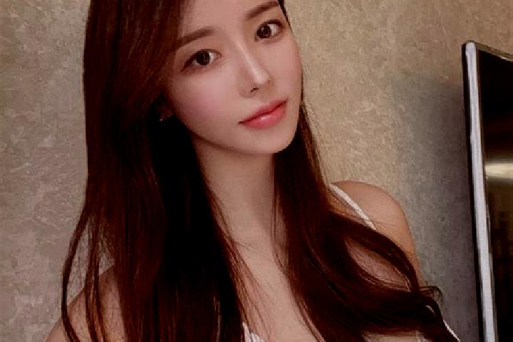 Ruby, 35 — Escort in Wantouqiao, China