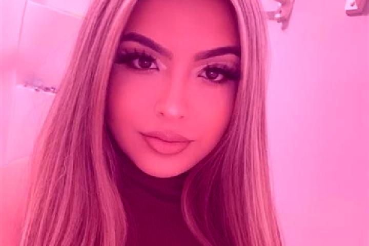 Ruby, 36, a blonde dark-eyed latina companion based in Laza. Offering CIM, Erotic Massage, Party Girl. Available for incall and outcall, overnight bookings a...