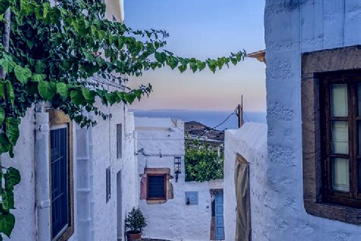 Ruby, 36 — Escort in Agios Athanasios, Greece