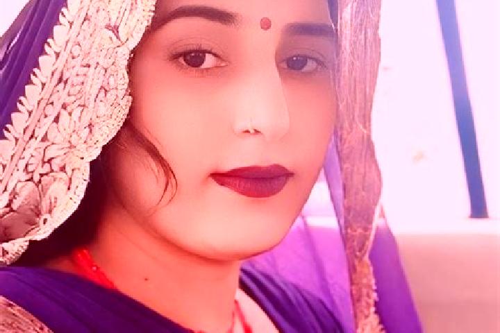 Ruby, 36 — Escort in Allipur, India