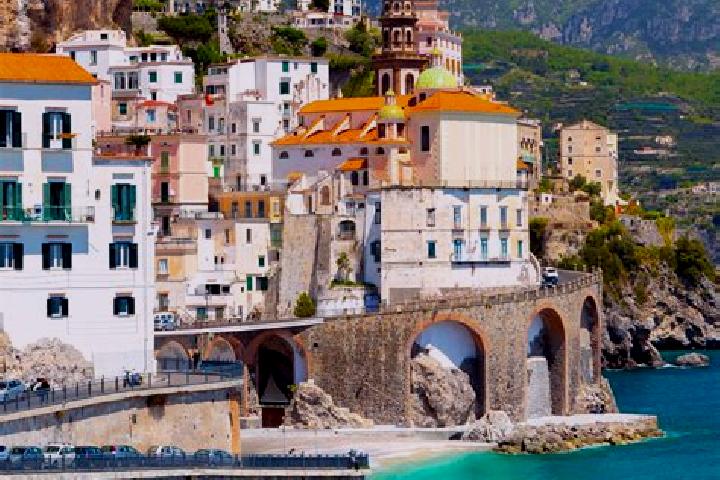 Ruby, 36 — Escort in Savignone, Italy