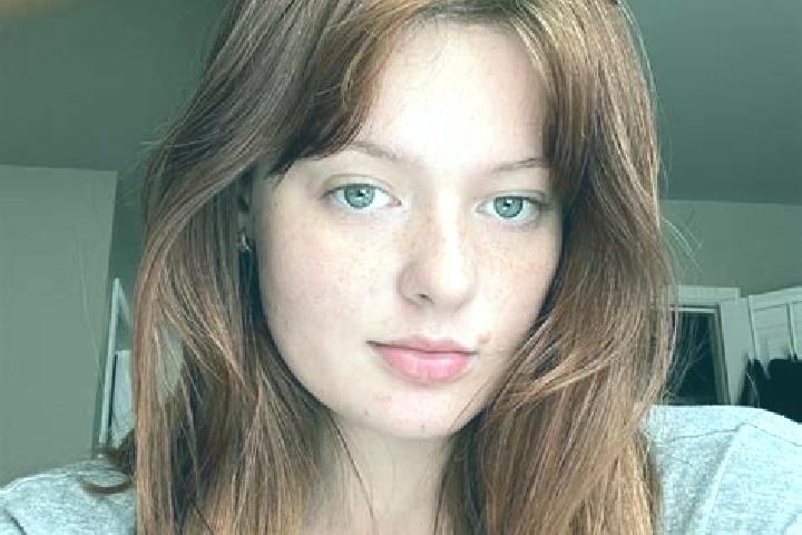 Ruby, 37, a auburn dark-eyed european companion based in Camagueey. Offering Erotic Massage, BDSM, Overnight, Girlfriend Experience, A-Level. Available for i...