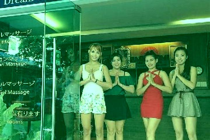 Ruby, 37, a blonde dark-eyed caribbean companion based in Sabang Indan. Offering Duos, Girlfriend Experience, Erotic Massage, Dinner Date, CIM. Available for...
