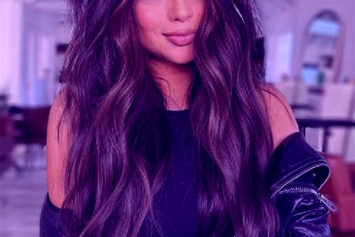 Ruby, 37, a brunette dark-eyed caucasian companion based in Yacoeoua. Offering Party Girl, Striptease, Prostate Massage, Dinner Date, Overnight. Available fo...
