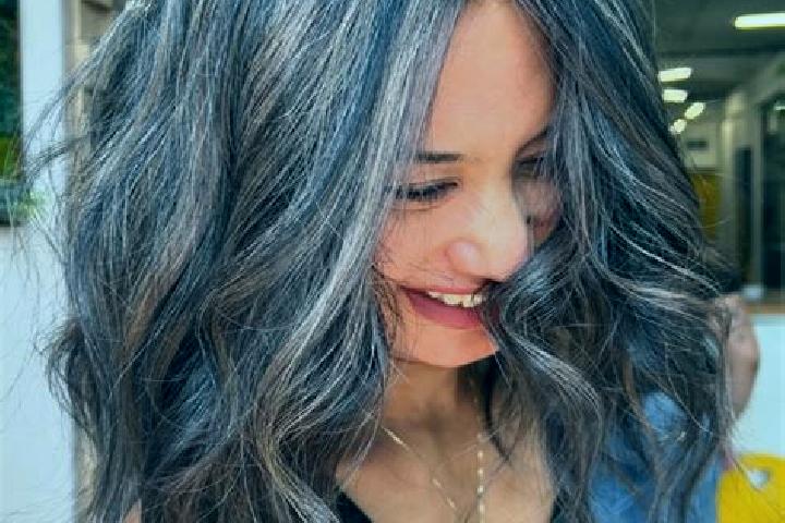 Ruby, 37, a brunette grey-eyed indian companion based in Majingklak. Offering Party Girl, Erotic Massage, OWO. Available for incall and outcall, overnight bo...