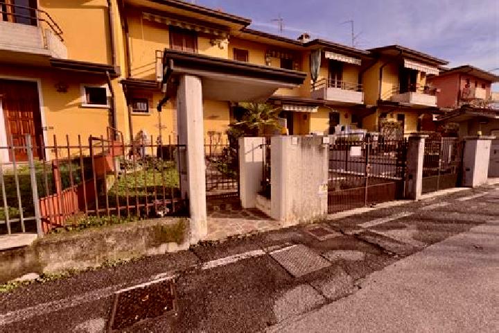 Ruby, 37 — Escort in Castelcovati, Italy