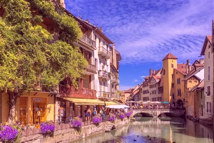 Ruby, 37 — Escort in Frœschwiller, France