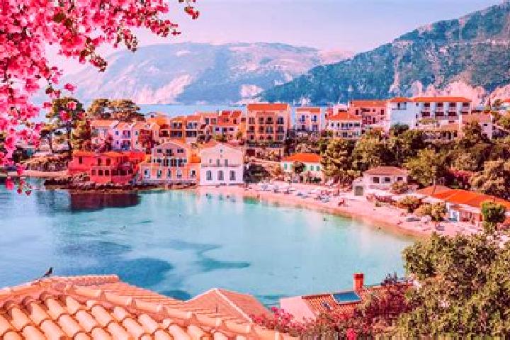 Ruby, 37 — Escort in Kamateron, Greece