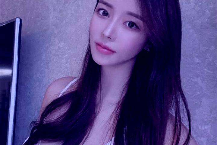 Ruby, 37 — Escort in Shangsongfan, China