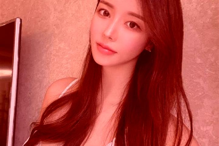 Ruby, 37 — Escort in Xiejia, China