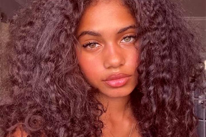 Ruby, 38, a brunette blue-eyed ebony companion based in Knox City. Offering Couples, GFE, 69, Domination. Available for incall and outcall, day and evening d...