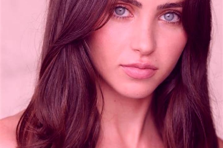 Ruby, 38, a dark blonde brown-eyed latina companion based in Rebra. Offering Deep French Kissing, Dinner Date, BDSM. Available for incall and outcall, overni...
