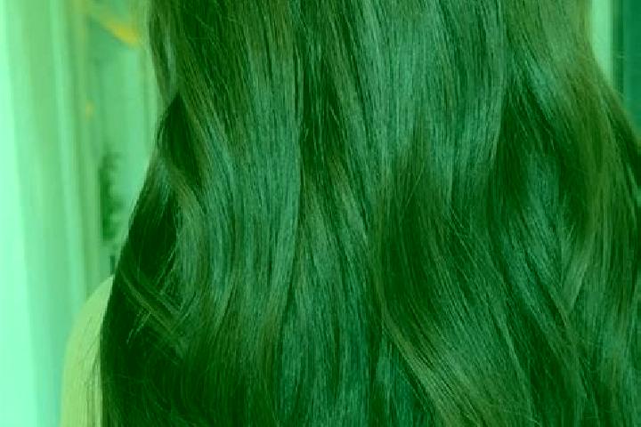 Ruby, 38, a red brown-eyed slavic companion based in Cadriano. Offering OWO, Party Girl, Striptease, Overnight. Available for incall and outcall, overnight b...