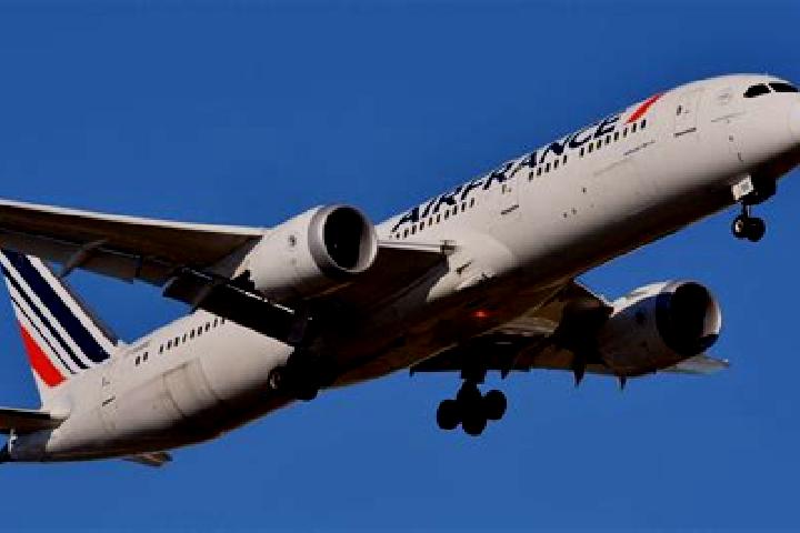 Ruby, 38 — Escort in Loperec, France