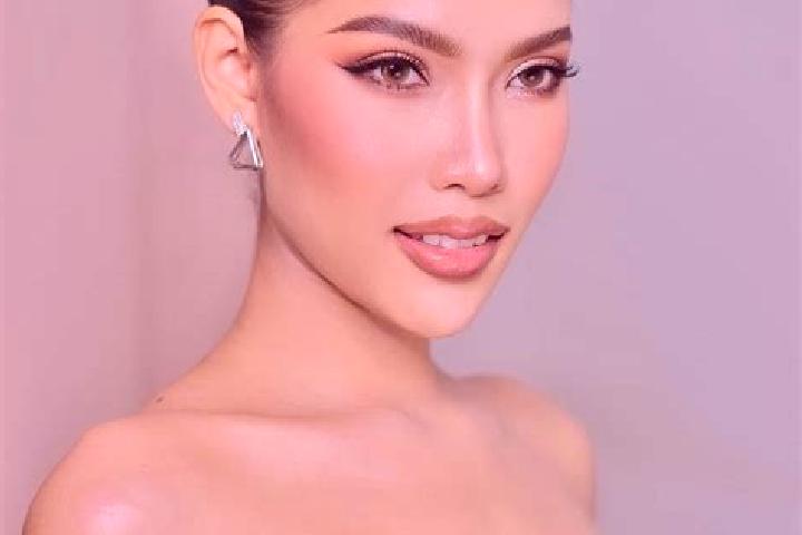 Ruby, 38 — Escort in Nuing, Philippines