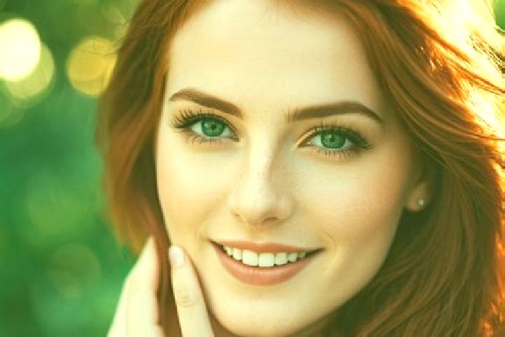 Sadie, 20, a auburn amber-eyed caucasian companion based in Farmers Loop. Offering Overnight, BDSM, Party Girl, Tantra. Available for incall and outcall, day...