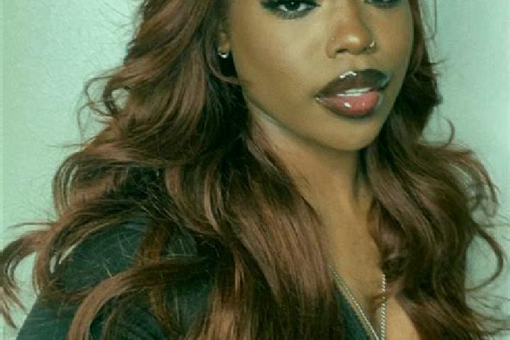 Sadie, 20, a auburn amber-eyed ebony companion based in Nueva Pastoria. Offering Domination, 69, GFE, Overnight, Massage. Available for incall and outcall, o...