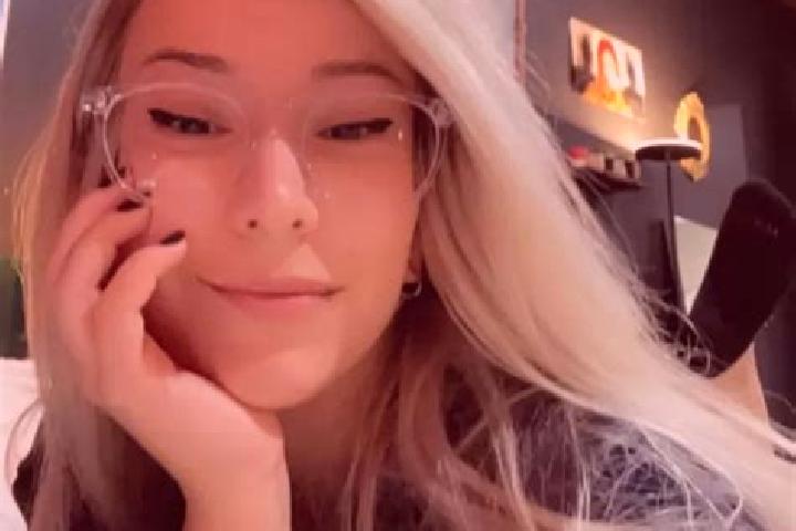 Sadie, 20, a blonde amber-eyed ebony companion based in St-Bruno. Offering Girlfriend Experience, Tantra, OWO, Erotic Massage. Available for incall and outca...