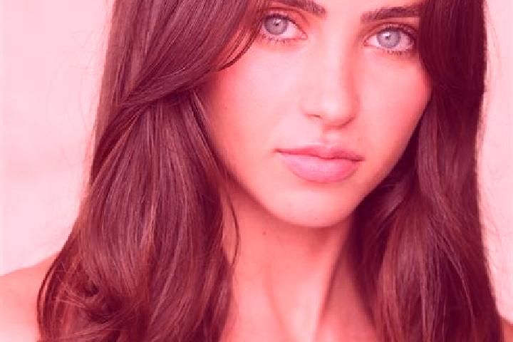 Sadie, 20, a brunette blue-eyed latina companion based in Malulla. Offering Couples, OWO. Available for incall and outcall, day and evening dates.