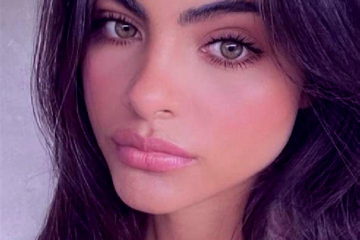 Sadie, 20, a brunette green-eyed indian companion based in Sanhui. Offering 69, GFE, OWO, Domination. Available for incall and outcall, day and evening dates.