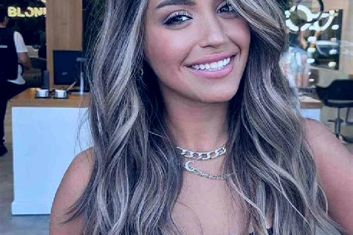 Sadie, 20, a dark blonde brown-eyed middle eastern companion based in Ciwaru. Offering Roleplay, Overnight, Erotic Massage. Available for incall and outcall,...