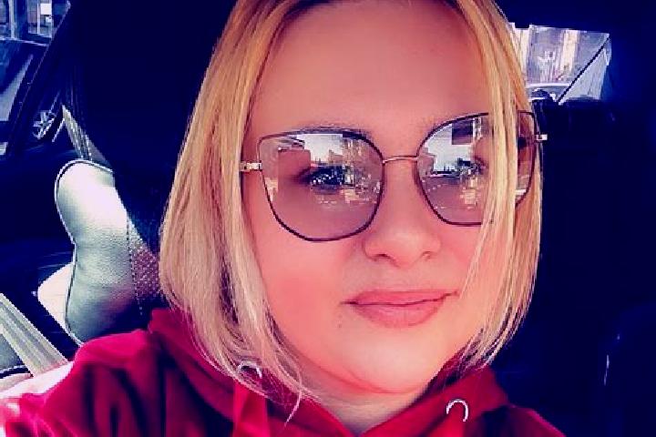 Sadie, 20 — Escort in Alexandria, Romania